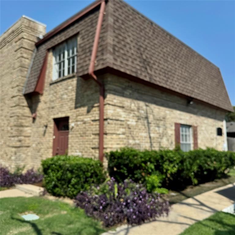 Coventry Village Condo - Residential Lease