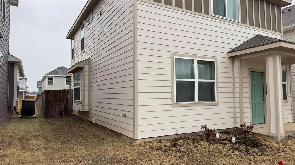 5565 Willamette Drive