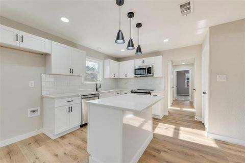 4955 Odessa Avenue Fort Worth TX 76133