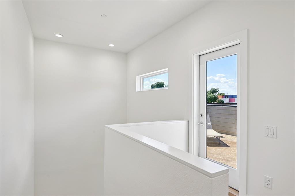 Lofts on Cedar Springs - Residential