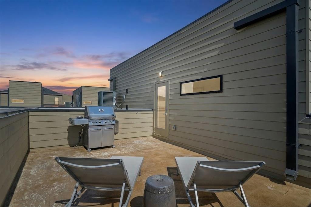 Lofts on Cedar Springs - Residential