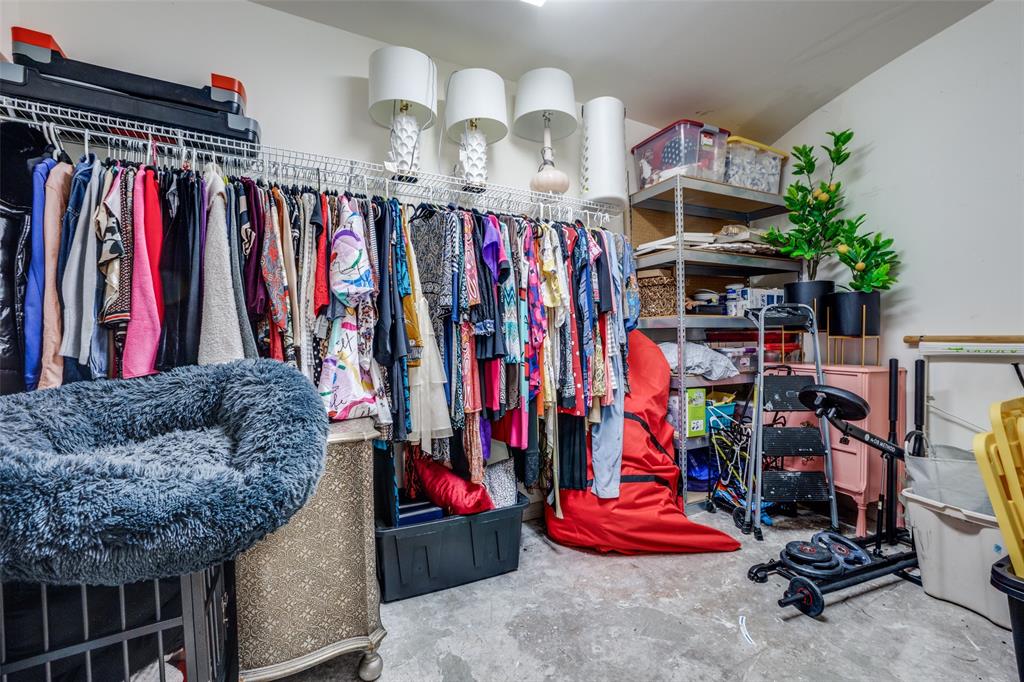 1505 Elm Street Condo - Residential