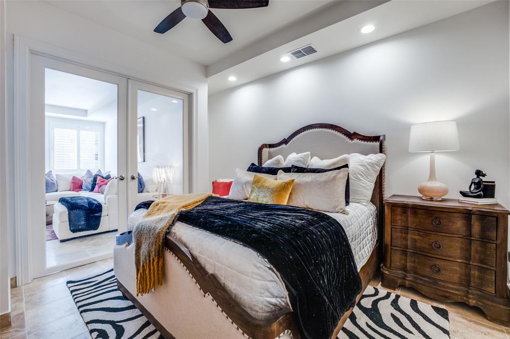 1505 Elm Street Condo - Residential