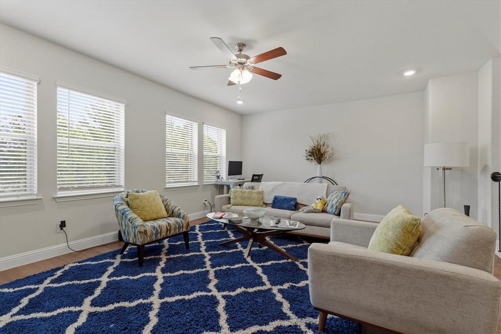 Bayside Twnhms - Residential