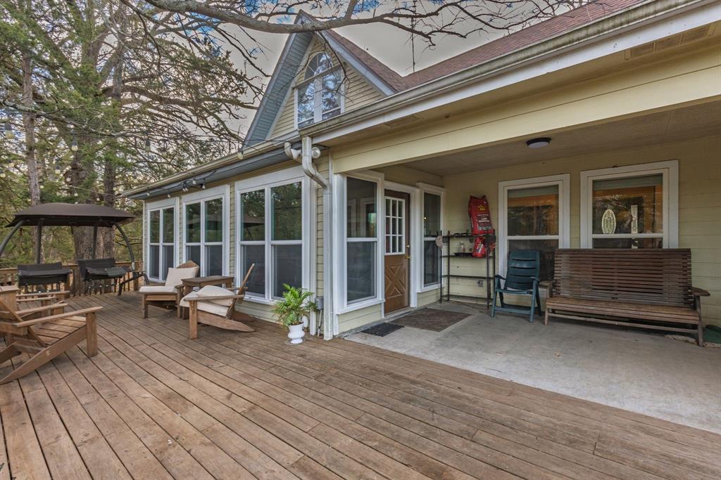 A1043 TENNISON THOMAS R,TRACT 7, ACRES 27.911, - Residential