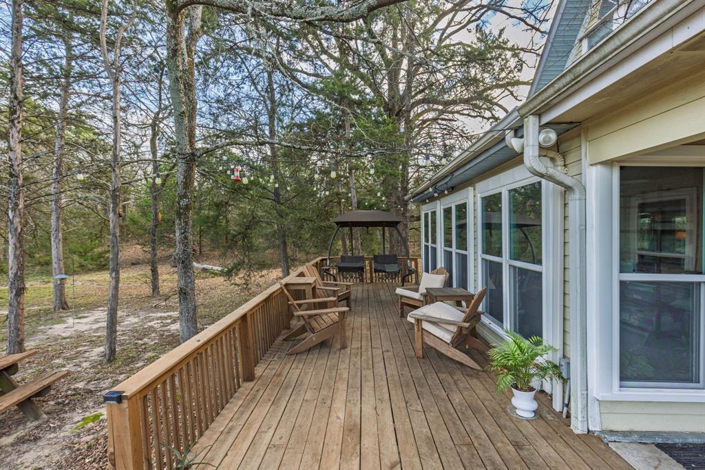 A1043 TENNISON THOMAS R,TRACT 7, ACRES 27.911, - Residential