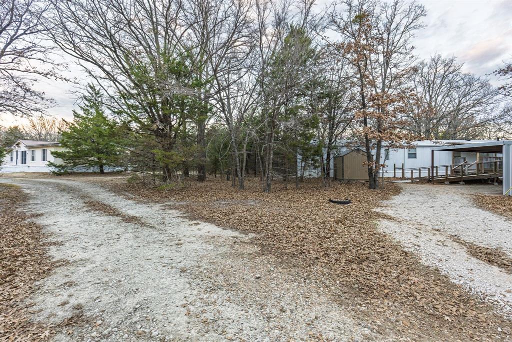 A1043 TENNISON THOMAS R,TRACT 7, ACRES 27.911, - Residential