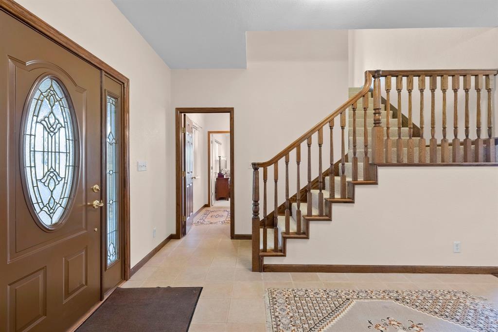 1801 Private Road 3340