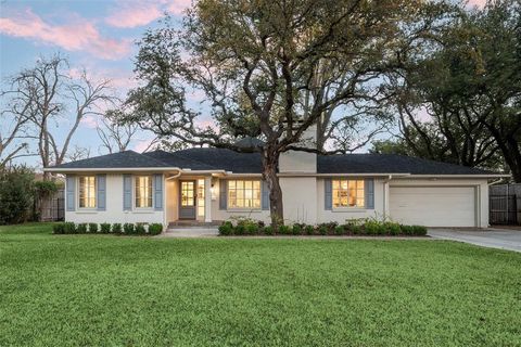 5820 Royal Crest Drive Dallas TX 75230