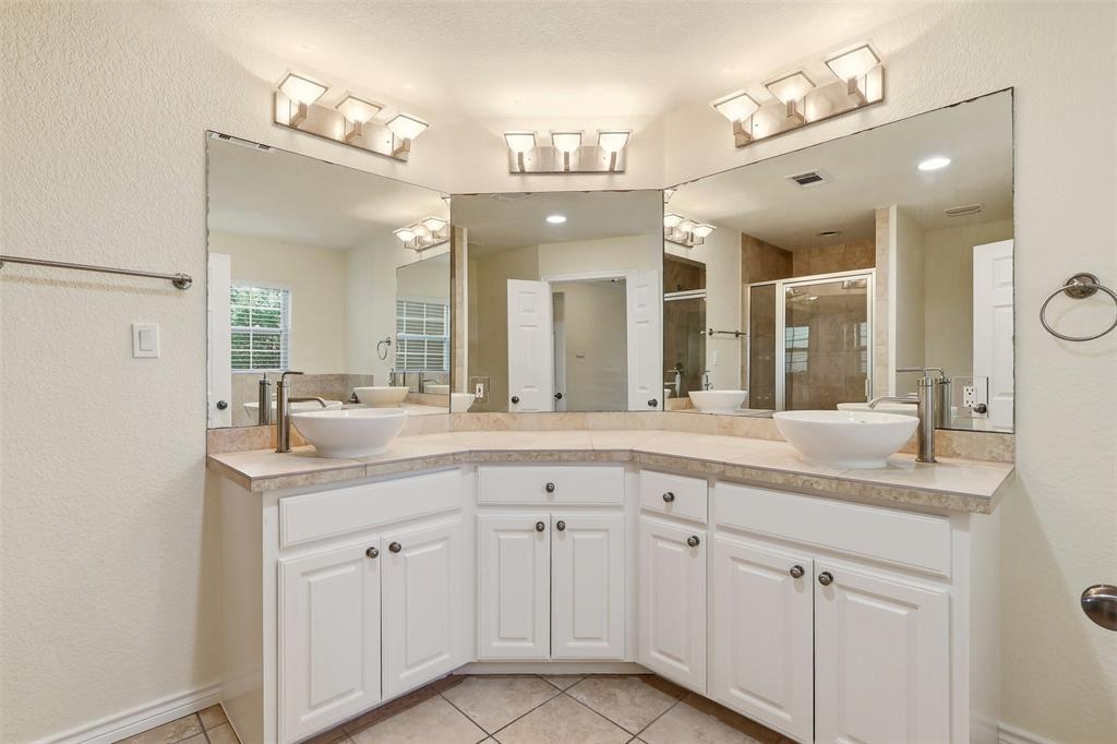 Timberleaf Lane Twnhms - Residential