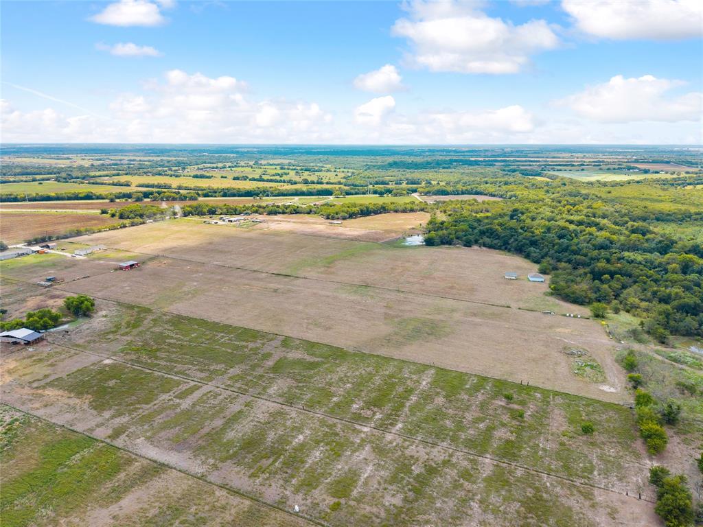 1098 County Road 2114