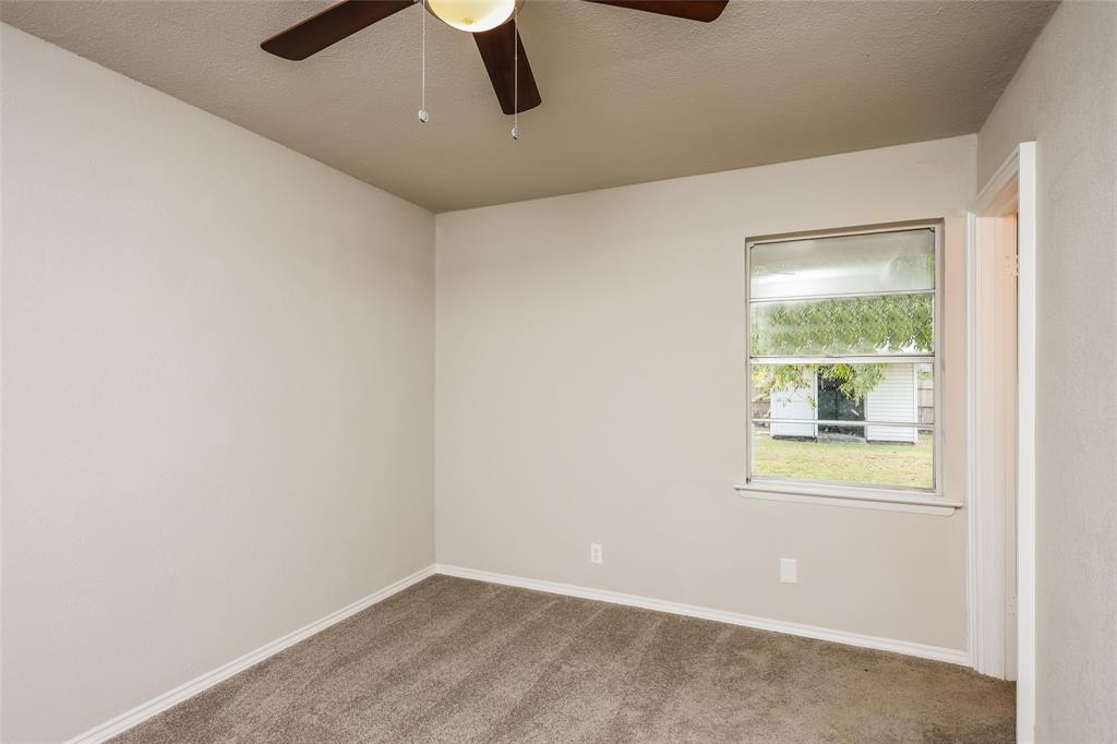 Holiday Park 03 - Residential Lease