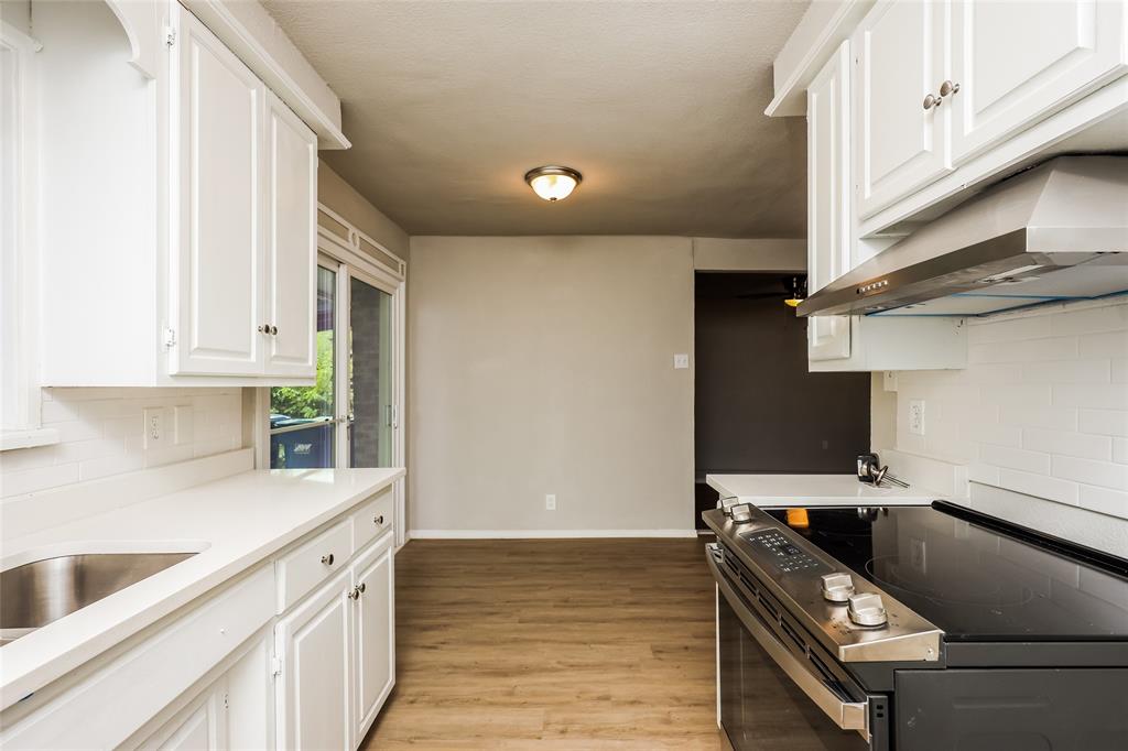 Holiday Park 03 - Residential Lease