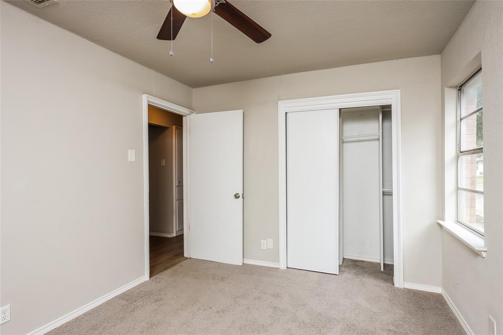 Holiday Park 03 - Residential Lease