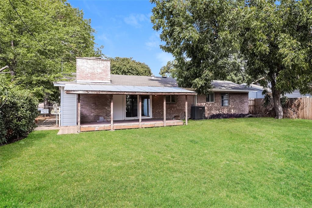 Holiday Park 03 - Residential Lease