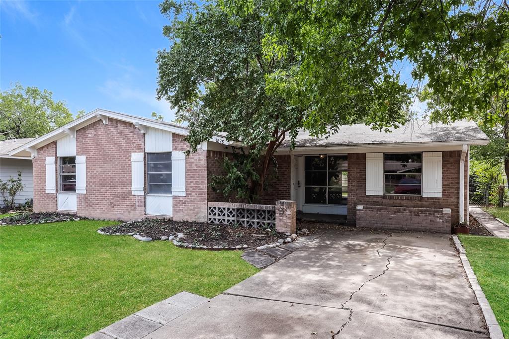 Holiday Park 03 - Residential Lease