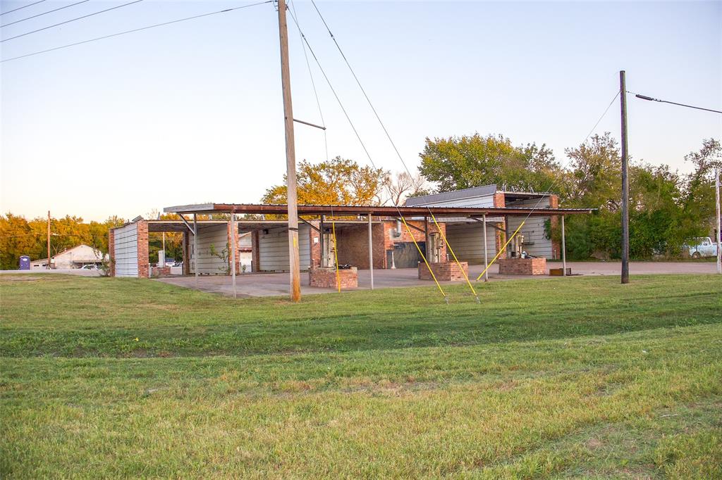 1300 Stonewall Street