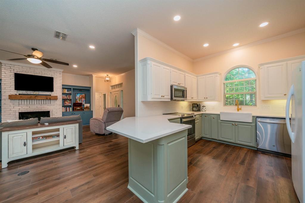 Holly Lake Ranch - Residential