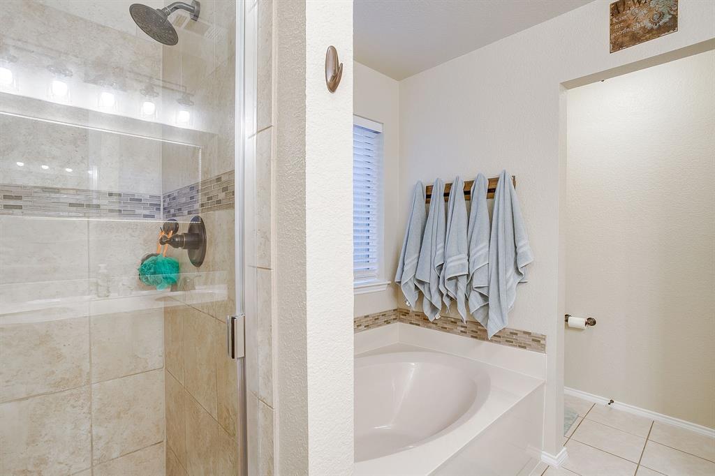 Mistletoe Hill Ph III - Residential