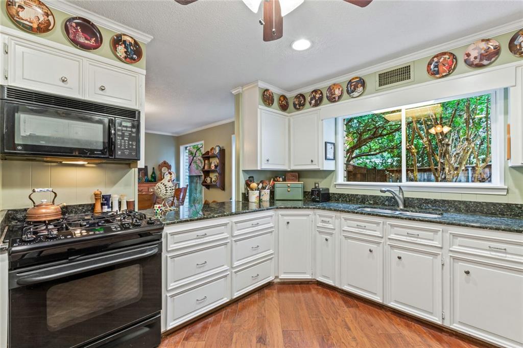 Inverness Place - Residential