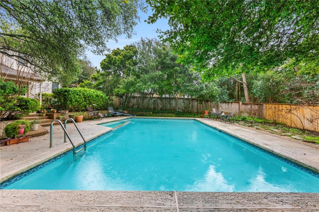 Inverness Place - Residential