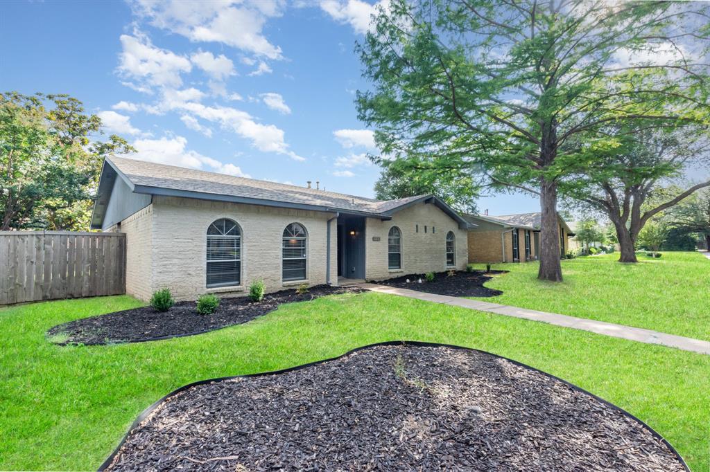 1108 Overdowns Drive