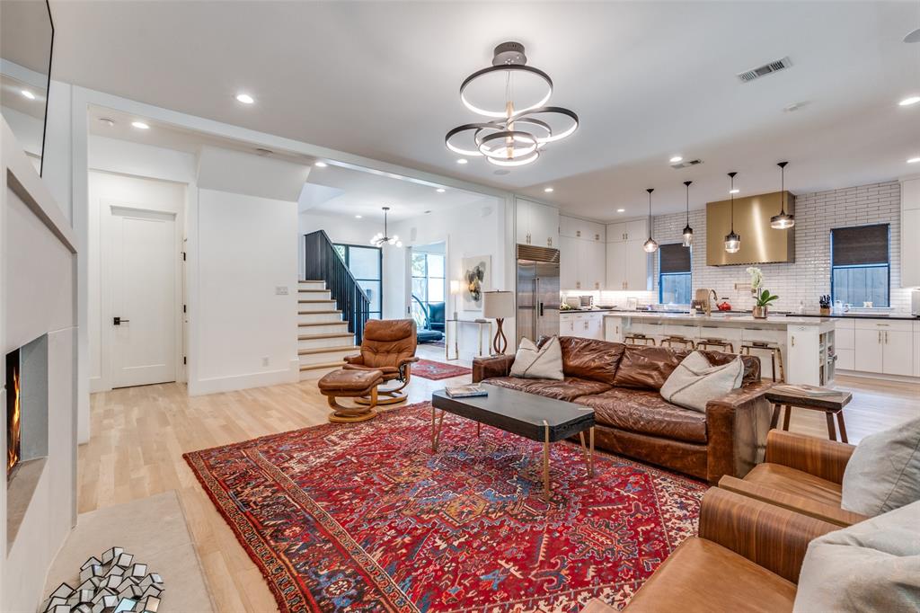 University Terrace Rev - Residential