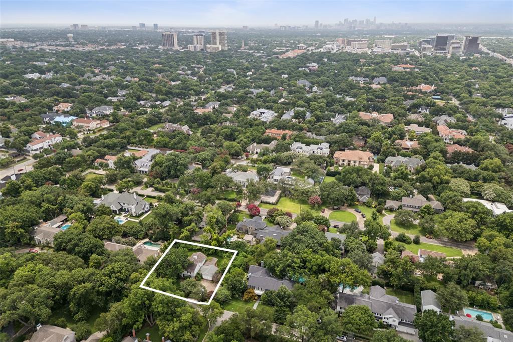 JOYCE WAY 568FR PRESTON RD - Residential