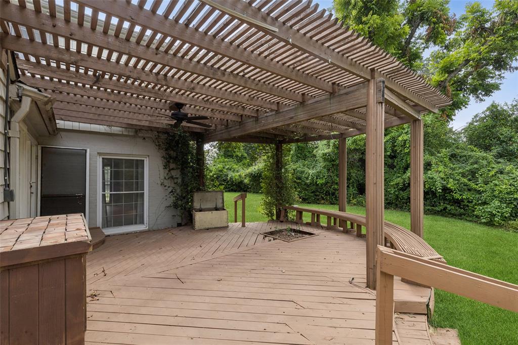 JOYCE WAY 568FR PRESTON RD - Residential