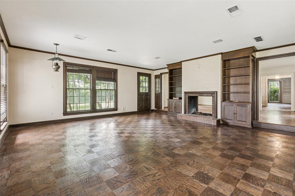 JOYCE WAY 568FR PRESTON RD - Residential