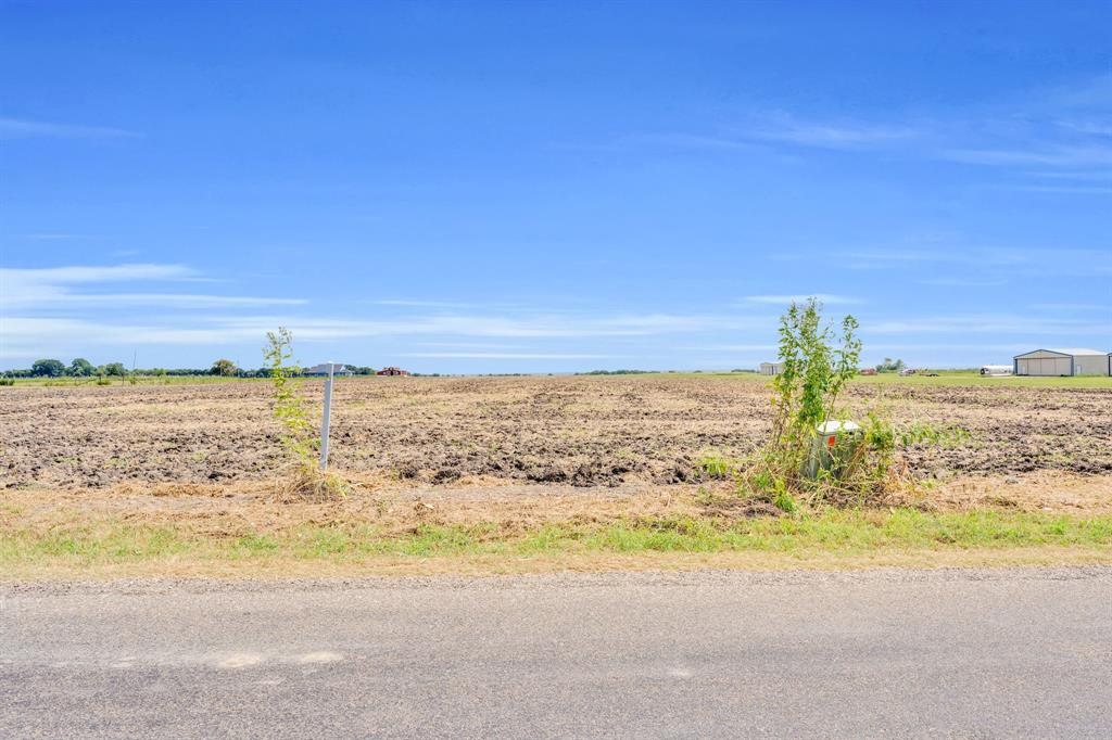 345 N Armstrong Road