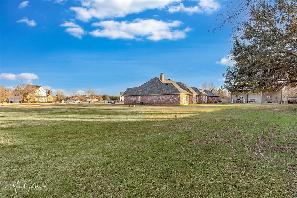 Bossier City, Louisiana 71111, United States, 3 Bedrooms Bedrooms, ,3 BathroomsBathrooms,Residential,Pending,20828