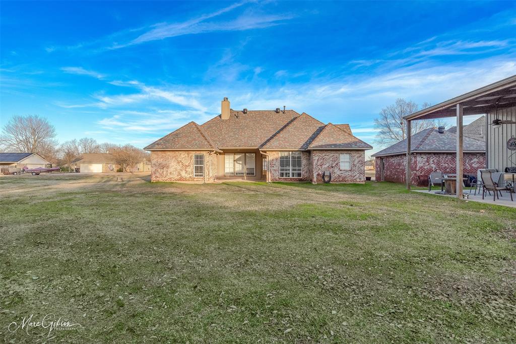 Bossier City, Louisiana 71111, United States, 3 Bedrooms Bedrooms, ,3 BathroomsBathrooms,Residential,Pending,20828