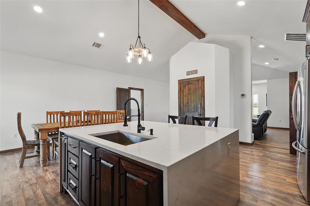 4248 N Fm 273