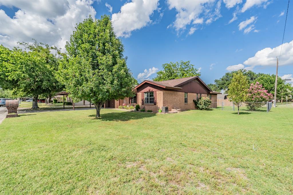 800 Brazos Drive