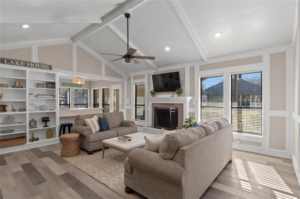 111 Hickory Creek Circle