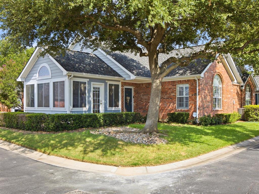 2305 Jennifer Lane