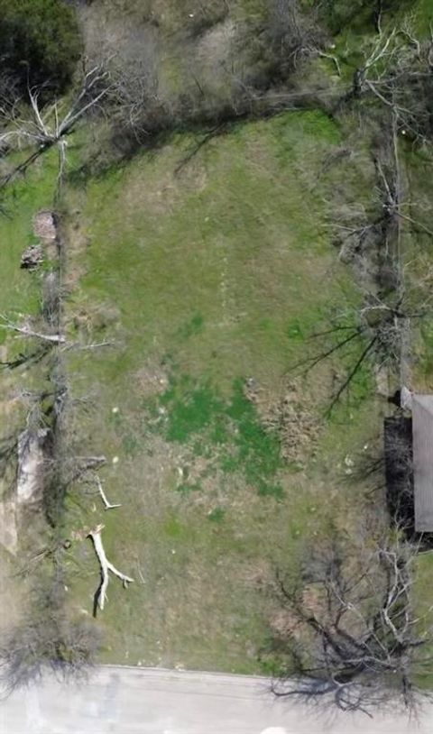 Photo of 623 E Lumpkin Street, Meridian, TX 76665 (MLS # 21197590)