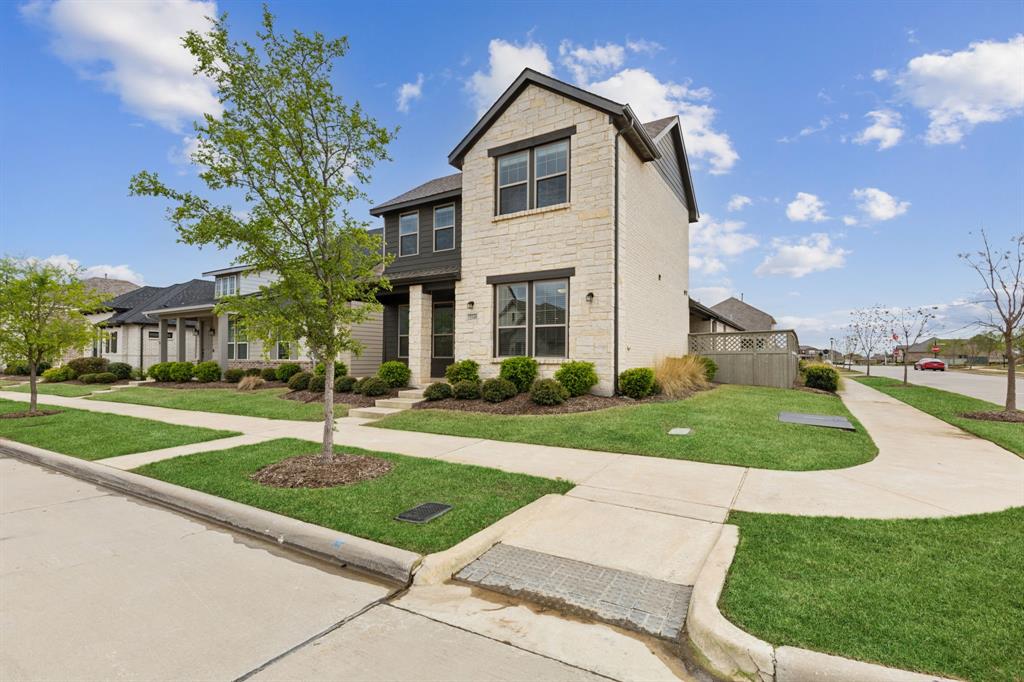 2549 Stella Lane