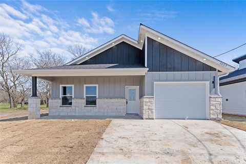 Tiny photo for 2607 Carver Street, Greenville, TX 75401 (MLS # 21198070)