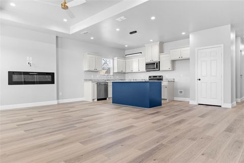 Tiny photo for 2607 Carver Street, Greenville, TX 75401 (MLS # 21198070)