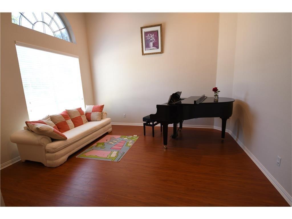 4141 Silverthorne Street