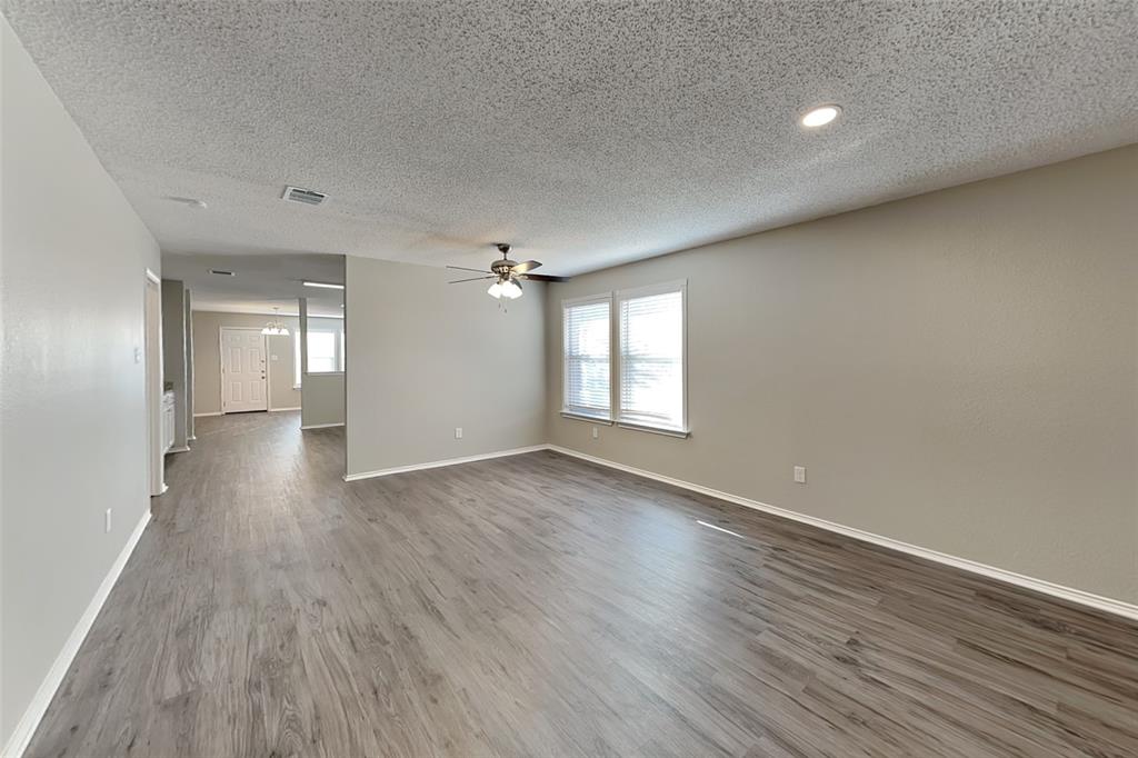 River Oaks Add Ph 2 - Residential Lease