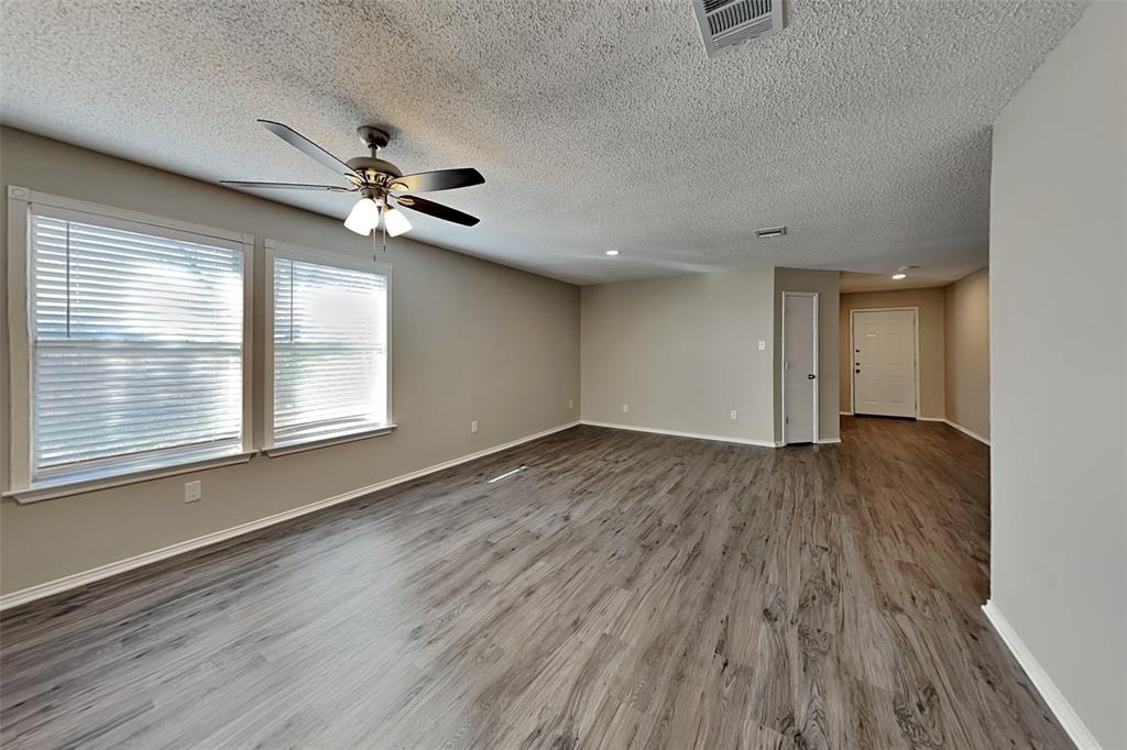 River Oaks Add Ph 2 - Residential Lease