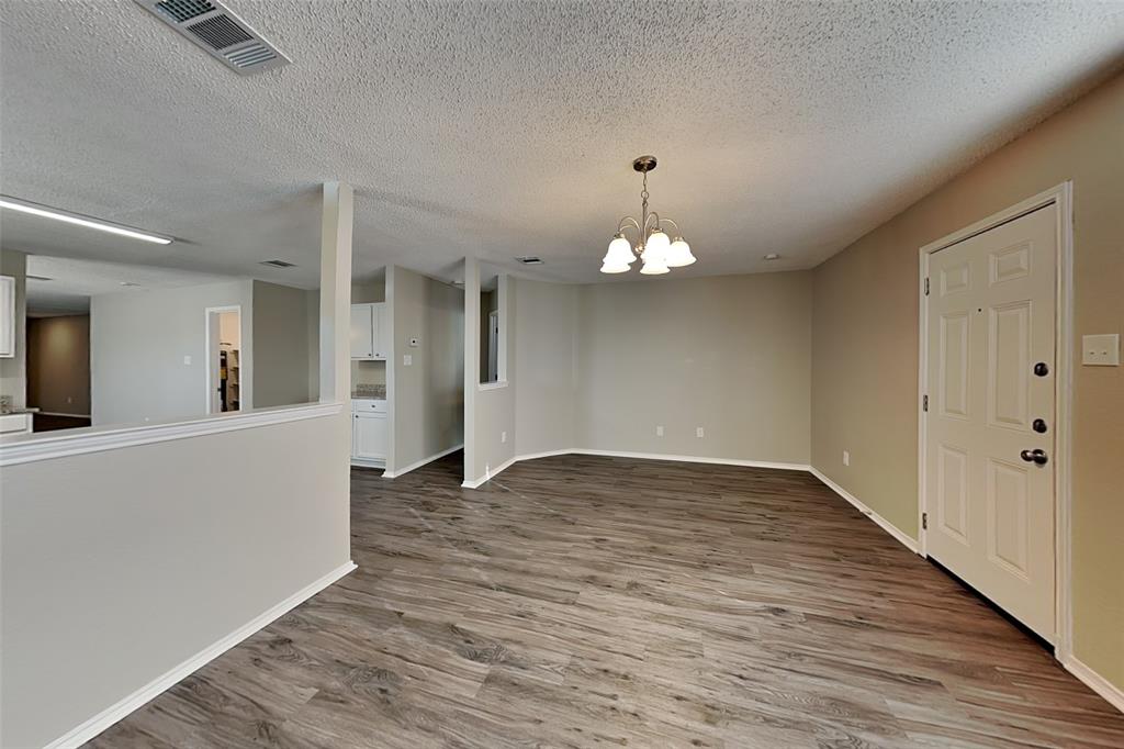 River Oaks Add Ph 2 - Residential Lease