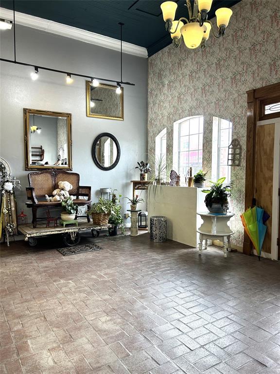 103 E Franklin Street