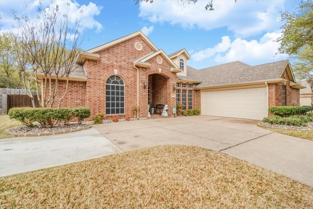 8200 Summerleaf Drive