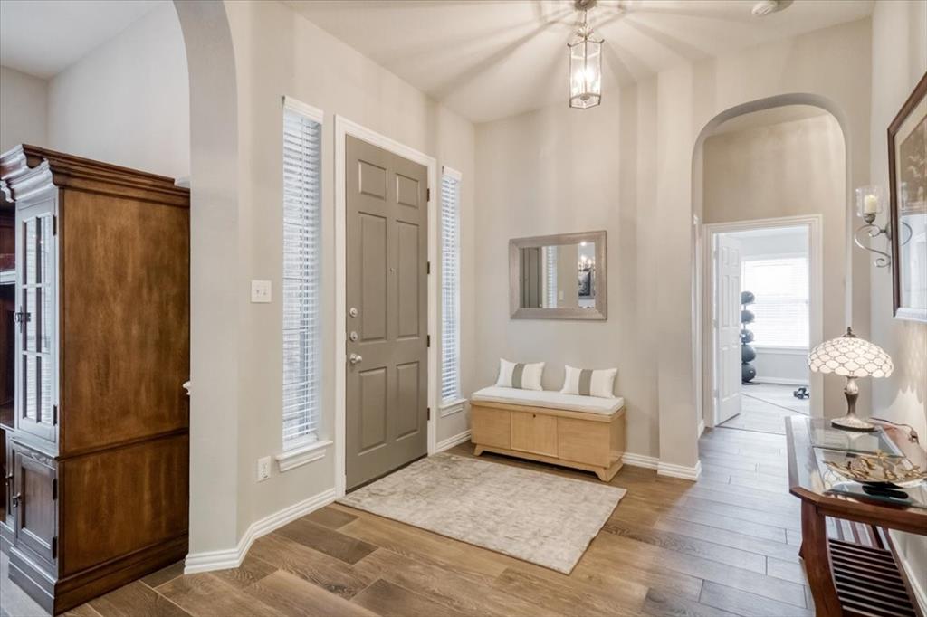 8200 Summerleaf Drive