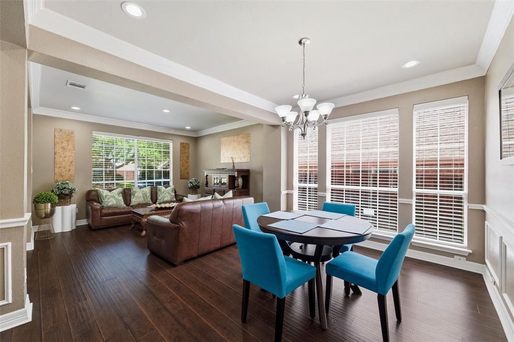 1432 Honey Locust Drive