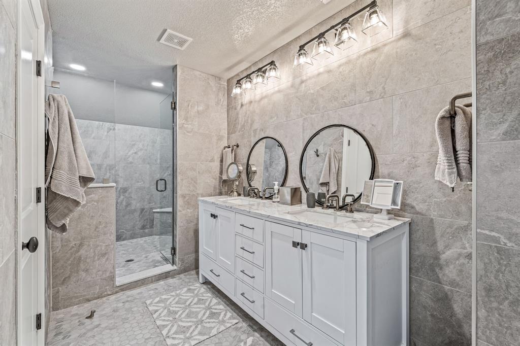 Gaines Bend - Residential